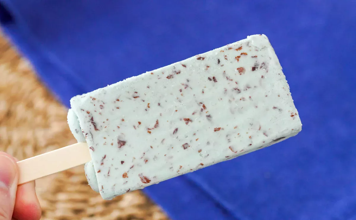 「ミント推しのためのチョコミントバー」の本体