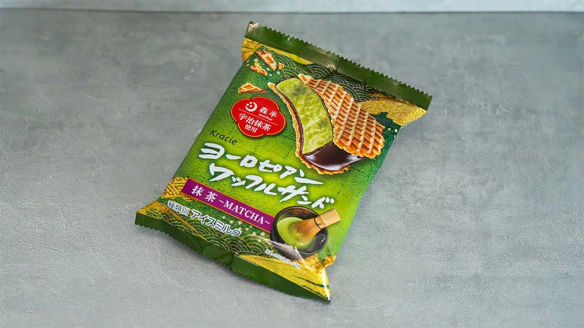 「ヨーロピアンワッフルサンド 抹茶」のパッケージ