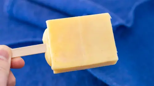 「ごろろん果肉 白桃タルトバー」