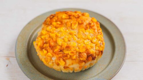 「香ばし醤油の焼きとうもろこしパン」