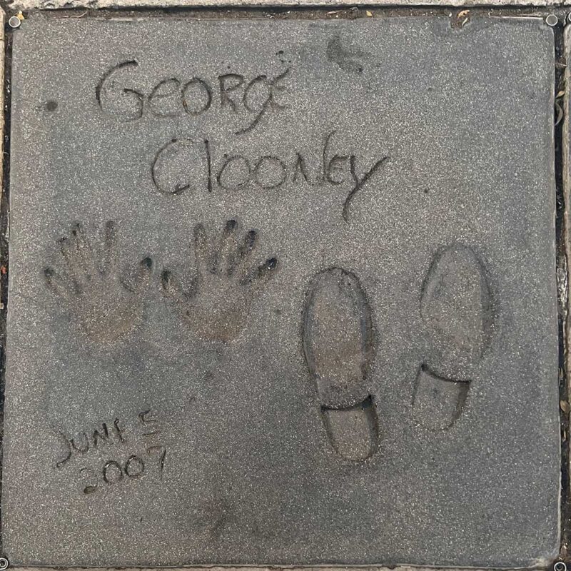 ジョージ・クルーニーのサイン
